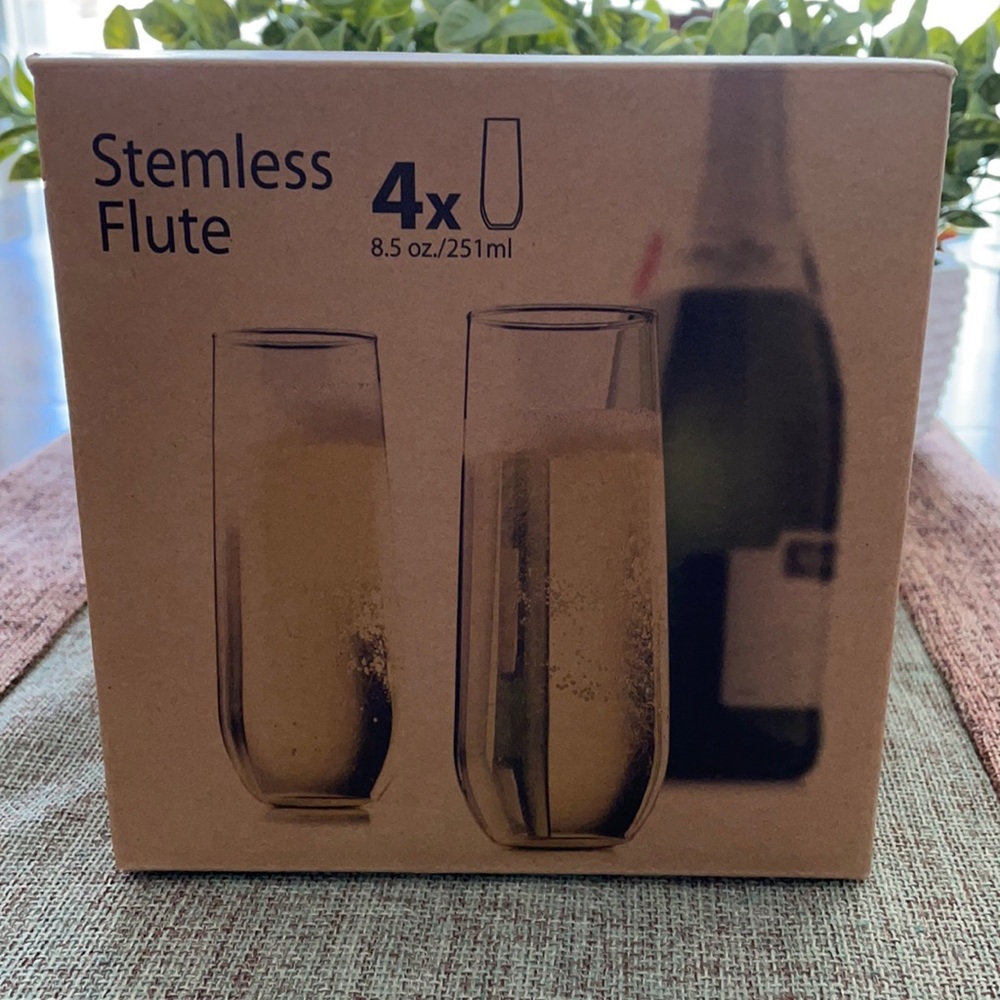 *NEW* Stemless Flute Set